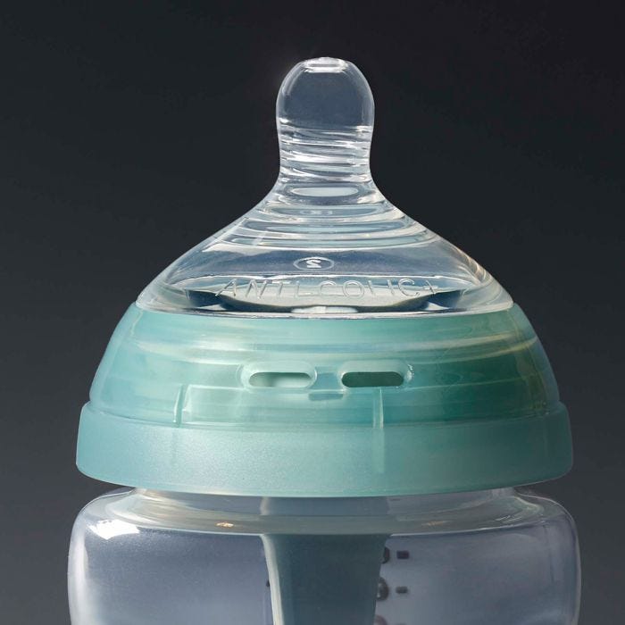 Close up of sterilizing vents and nipple on an Advanced Anti-Colic baby bottle