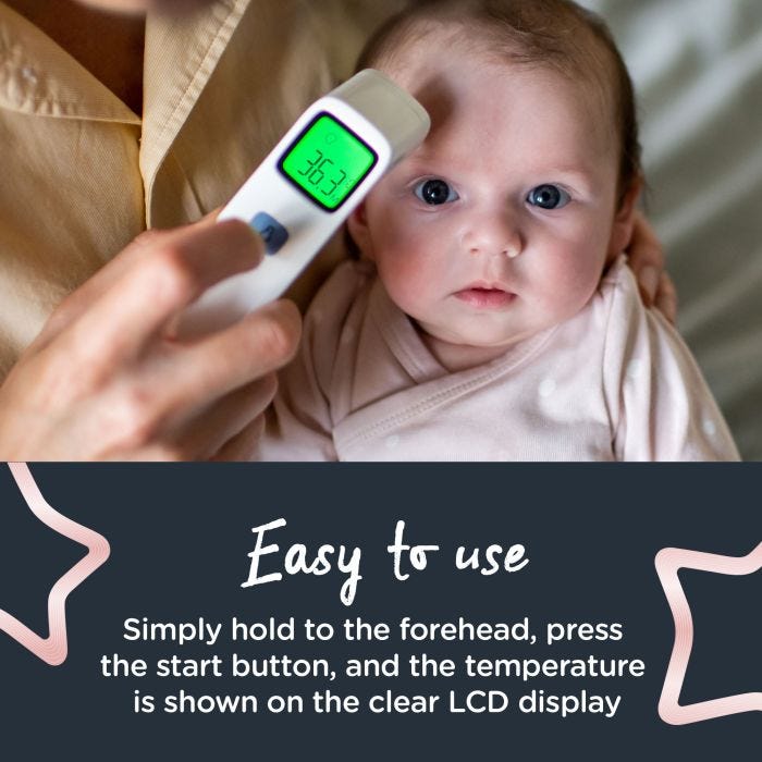 EASY TO USEHand holding thermometer to baby’s head with screen illuminated green showing 36.3 degrees.